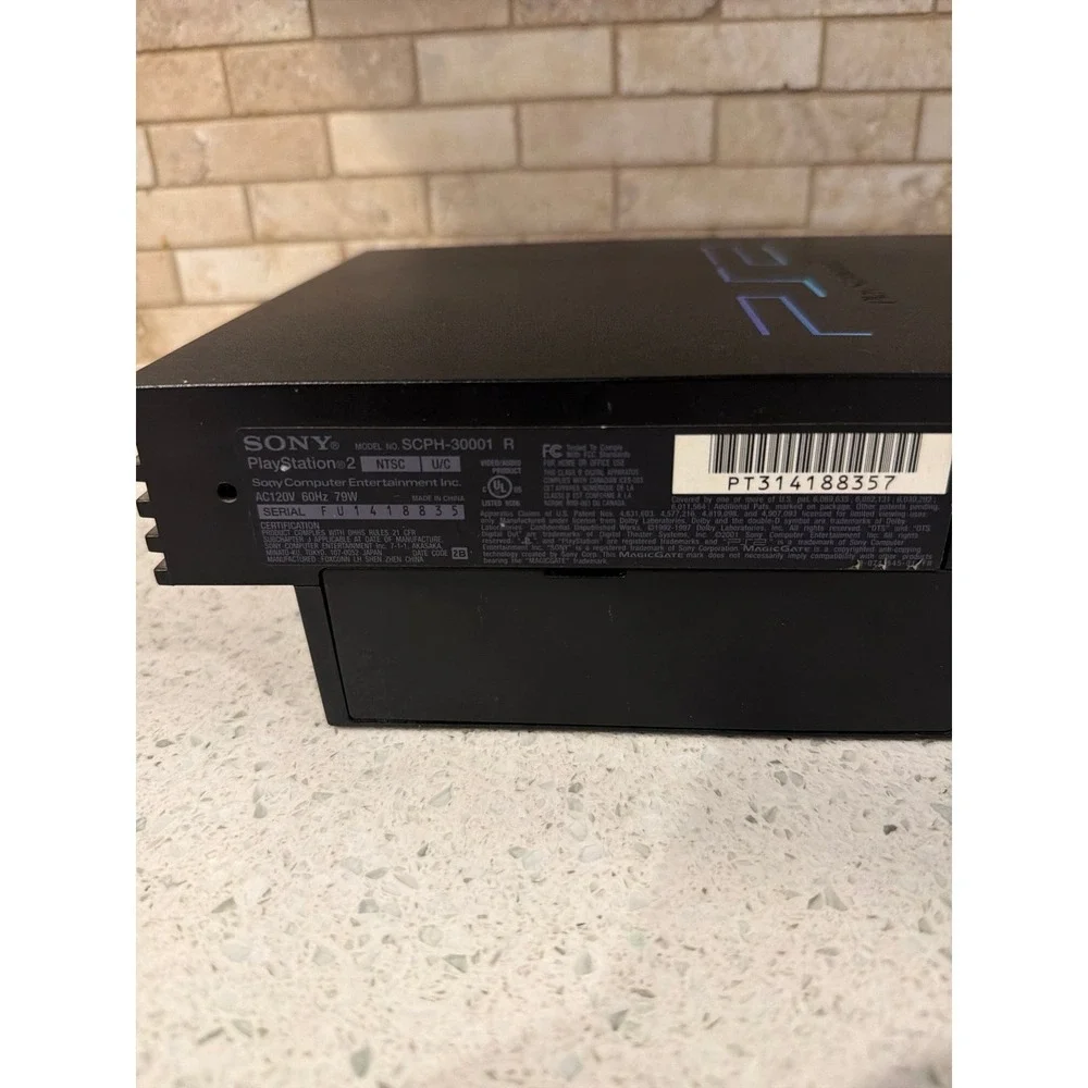 Sony PlayStation 2 PS2 SCPH-30001R Console For Parts Repair No Power Untested